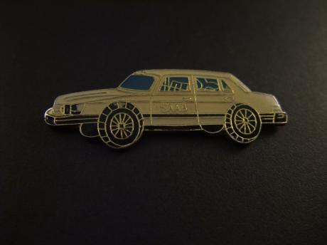 Saab 900 Sedan cremé